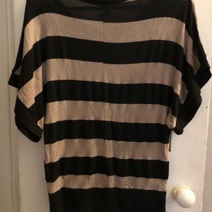 Black and gold striped top with loose arms